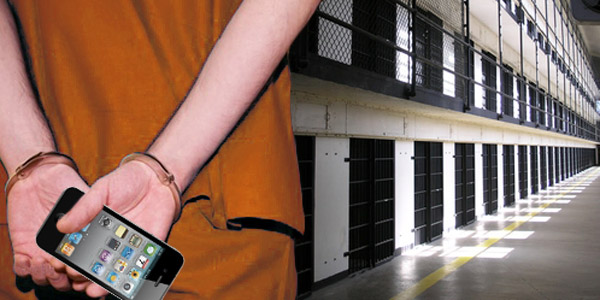 inmate-with-cell-phone